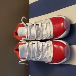Nike Air Jordan 11 cherry 🍒